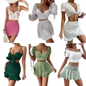 Chen 2026 Déstockage Vêtements d'occasion en gros, haute qualité, polyester/coton, robes décontractées, t-shirts, emballage mixte aléatoire - Product Image 1