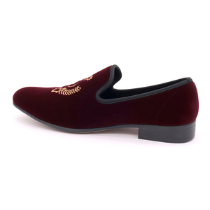 <span class=keywords><strong>Zapatos</strong></span> de vestir de ante para <span class=keywords><strong>hombre</strong></span>, mocasines de <span class=keywords><strong>terciopelo</strong></span> bordados, informales, personalizados, de fábrica - Product Image 2