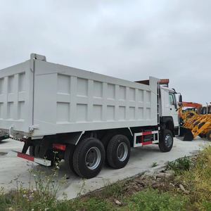 Top vente HOWO 371 camion à moteur Diesel 6x4 Machine extérieure direction à gauche fabriqué en Chine Stock vente de camions d'occasion faibles coûts d'expédition - Product Image 4