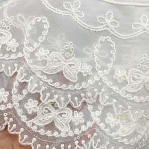 Colletto Finto Staccabile in Pizzo Bianco Ricamato per Bambini, Motivo Floreale, Ecologico, 100% Poliestere, Stile Vintage Peter Pan - Product Image 4