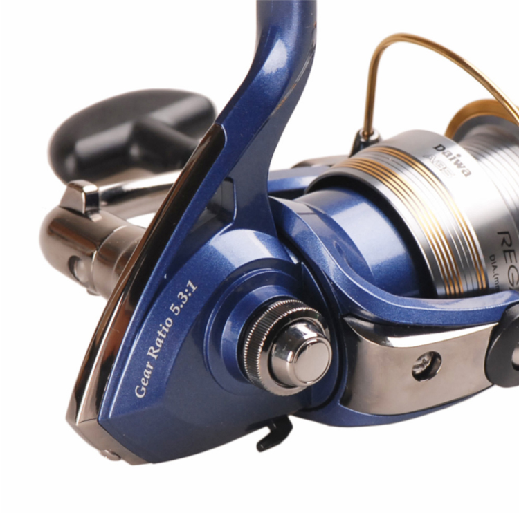 DAIWA Spinning Fishing Reel - Left/right Hand Interchangeable