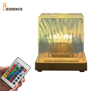 Lámpara de Mesa LED Inalámbrica con Control Táctil, Onda de Agua de Cristal Dinámico, Pantalla Acrílica, Proyector RGB Recargable para Estudio y Lectura - Product Image 1