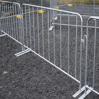 Barrière de contrôle des foules galvanisée, barricade piétonne en acier emboîtable pour événements et sécurité routière