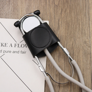 Étui <span class=keywords><strong>de</strong></span> stéthoscope en cuir PU élégant support <span class=keywords><strong>de</strong></span> protection portable pour les professionnels <span class=keywords><strong>de</strong></span> la santé idéal pour les cliniques <span class=keywords><strong>de</strong></span> rondes quotidiennes - Product Image 1