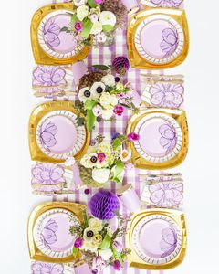 Vaisselle en papier personnalisée avec fleurs violettes et estampage à chaud doré, fabricant de vaisselle jetable, assiettes en papier, serviettes, vaisselle en papier pour fête du thé - Product Image 4