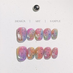 Faux Ongles Courts de Luxe en Gel Souple, Faits Main, Vente en Gros, Personnalisables, à Coller (Press-On) - Product Image 1