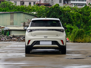 Pour BYD Dolphin: voiture électrique compacte avec une autonomie de 405km et une sécurité de collision 5 étoiles - Product Image 5