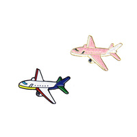 Entraînement au vol décorer combattants badge 2D 3D conception personnalisée or avion émail broche fer alliage de zinc avion broche broches