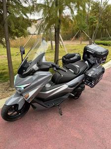 Scooter a Benzina Warrior III CBS Raffreddato ad Acqua 150cc, Motocicletta EFI Nazionale IV 61-80km/h, Omologazione Nazionale, Prodotto in Cina - Product Image 6