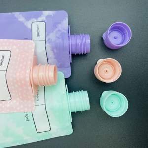 Sachets de voyage portables 90 ml en PE, étanches et anti-fuite, avec bec verseur supérieur et bouchon à clapet, personnalisables pour shampoing et soins de la peau - Product Image 4