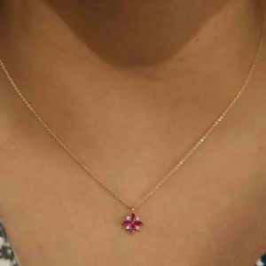 Collier Fleur de Rubis Intemporel Très Demandé en Or Massif, Pendentif Délicat, Bijoux Fins, Pierre de Naissance de Juillet, Collier de Mariée pour Femme - Product Image 2