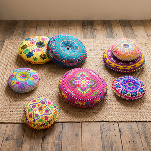 Nouveau design coussins de chaise en coton rond multicolore et taies d'oreiller non tissé brodé à la main pour la maison hôpital hôtel utilisation - Product Image 3