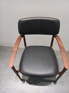 Chaise de salle à manger en bois de frêne de qualité supérieure avec siège rembourré, accoudoirs ergonomiques, mobilier contemporain pour la maison PISANO - Product Image 5