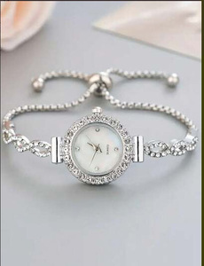 Nouvelle Montre Femme Tendance Incrustée de Diamants, Bracelet Réglable à Quartz pour Étudiantes - Product Image 5
