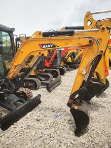 Powerful and Durable Design, Sany 26 <b>Small</b> Excavator - Product Image 4