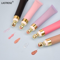 Kit de maquillage pour les lèvres OEM, tube de gloss à tête de massage en métal, crayon à lèvres imperméable assorti, ensemble cosmétique pour les lèvres à étiquette privée