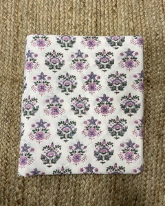 Tela Ligera Estampada Floral Hecha a Mano con Técnica de Bloques para Ropa, Edredones, Bufandas, Vestidos, Cortinas y Materiales de Cubierta - Product Image 4