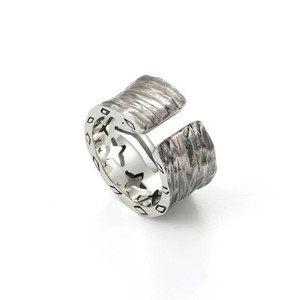 Anello Apribile Retrò in Argento Anticato a Forma di Clown per Uomo, Gioiello Punk Traforato Stile Buffon - Product Image 3