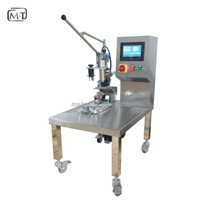 Machine de remplissage et de bouchage <span class=keywords><strong>manuelle</strong></span> de sacs en boîte de 20 L pour huile de palme, machine de remplissage de sacs en boîte de 10 litres et 20 litres pour l'eau - Product Image 3