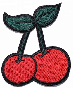 Insignes à repasser personnalisés lettres en patch floral haute densité lettres personnalisées logo brodé patch de broderie à <span class=keywords><strong>coudre</strong></span> en 3D - Product Image 1