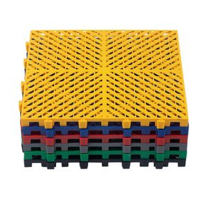 Dalles de sol industrielles en plastique colorées antidérapantes à clipser, durables et emboîtables pour garage - Product Image 1