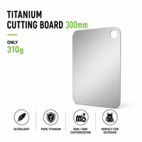 Planche à découper légère en titane pur, planche à découper portable de qualité alimentaire pour le camping en plein air avec trou de suspension