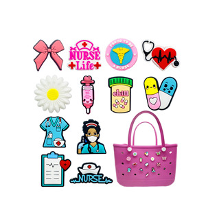 Simply Southern Beach Totes Nurse Bag Charms Compatible con Bogg Bags para Diwali Ocasiones Accesorios de <span class=keywords><strong>goma</strong></span> Decoración - Product Image 1