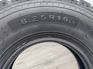 Neumático de Verano Tipo TBR de Alta Calidad a Precio de Mayoreo, 8.25R16 para Camión y Autobús, Nuevo Neumático Neumático - Product Image 3