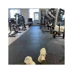 Alfombrilla de Goma para Gimnasio, No Tóxica, para Pisos de Gimnasios, Fabricada en China - Product Image 4