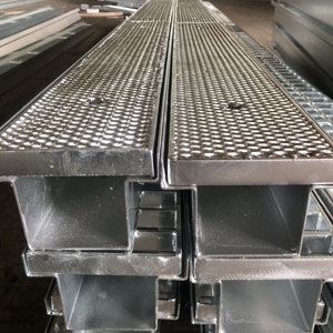 Griglia in acciaio zincato personalizzato canale <span class=keywords><strong>acqua</strong></span> grondaia grondaia del produttore copertura di drenaggio appartamenti in acciaio ville pavimenti - Product Image 4