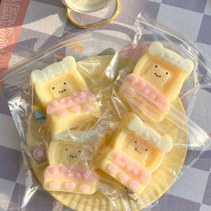 ของเล่นบีบคลายเครียดรูปเครื่องเล่นเกมส์ น่ารัก นุ่ม ยืดหยุ่น บีบแล้วคืนรูปช้าๆ  แบบพกพา  วัสดุพลาสติก - Product Image 2