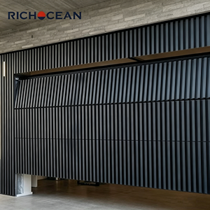 Prix des portes de <span class=keywords><strong>garage</strong></span> à grille dissimulée Télécommande sectionnelle verticale 12x8 Couleur marron Porte de <span class=keywords><strong>garage</strong></span> Style USA - Product Image 1