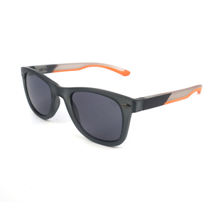 <span class=keywords><strong>2022</strong></span> nouveau concepteur Original <span class=keywords><strong>lunettes</strong></span> en plein air nuances PC cadre mode classique dame <span class=keywords><strong>lunettes</strong></span> de soleil pour femmes et hommes - Product Image 6