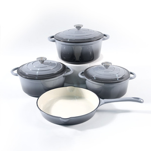 Set di <span class=keywords><strong>Pentole</strong></span> di Alta Qualità in <span class=keywords><strong>Ghisa</strong></span> <span class=keywords><strong>Smaltata</strong></span> da 7 Pezzi con Logo Personalizzato, Forno Olandese, Casseruola, <span class=keywords><strong>Pentole</strong></span> e Padelle - Product Image 3