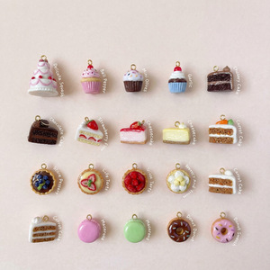 Artículos <span class=keywords><strong>de</strong></span> moda: Serie <span class=keywords><strong>de</strong></span> colgantes <span class=keywords><strong>de</strong></span> mini donuts con temática <span class=keywords><strong>de</strong></span> postres curativos, dijes <span class=keywords><strong>de</strong></span> aleación galvanizada DIY para collares y llaveros - Product Image 3