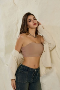 <span class=keywords><strong>Sujetador</strong></span> <span class=keywords><strong>sin</strong></span> tirantes con gancho lateral Evenyoung, bralette invisible <span class=keywords><strong>sin</strong></span> costuras con banda antideslizante para mujer - Product Image 4