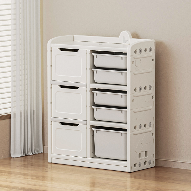 3 floors, 6 compartments