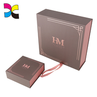 Großhandel gedruckt Logo und wunderbare Bilder Custom ized Colors Weihnachts papier Geschenk boxen