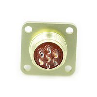 Conector PC-B Ruso de 7 Pines Macho Sin Carcasa Trasera