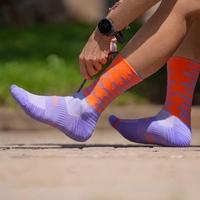 Nouvelle arrivée Compression personnalisé chaussettes de course haute élastique chaussettes de cyclisme grande marque professionnel séchage rapide GYM chaussettes de sport hommes