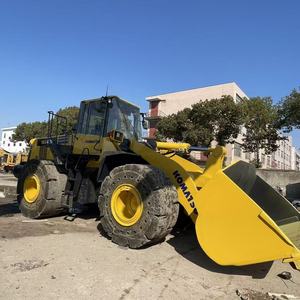 Matériel de construction d'occasion en excellent état, chargeuses sur pneus de grande taille Komatsu WA470, WA500, WA600, à vendre à prix réduit. - Product Image 1