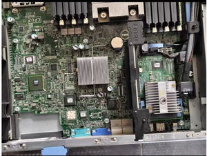 PowerEdge M520 เป็นเซิร์ฟเวอร์แบบ Blade ขนาดเต็มความสูง มาพร้อมกับโปรเซสเซอร์ซีรีส์ Xeon E5-2400 v2 หนึ่งตัวเป็นมาตรฐาน - Product Image 4