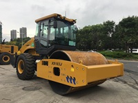 Vente Flash : Compacteur de Sol Vibratoire à Tambour Unique XS183J 18 Tonnes 118KW pour Chantiers de Construction Industriels