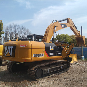 รถขุดตีนตะขาบ Caterpillar รุ่น CAT320D2/D2l/D 320CL 320BL/B 320DL 320c ขนาด 20 ตัน พร้อมเครื่องยนต์ Caterpillar สำหรับงานขุดลอกทรายแม่น้ำ ปั๊มขนาด 1.15 เมตร มือสอง - Product Image 6