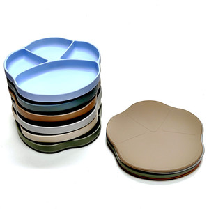 Assiette en silicone pour enfants avec ventouse et compartiment intégré pour bol de nourriture pour bébé, articles pour bébés - Product Image 2