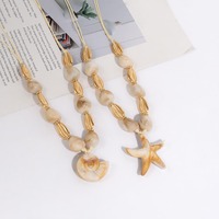 Collier en corde tressée à la main avec pendentif en fausse coquille d'ivoire blanc, étoile de mer et conque - Bijoux de plage NK29630