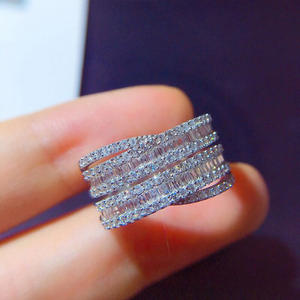 Anelli da donna F1753 Eternity Band con zirconi cubici e pavé di baguette, anelli di moda per matrimonio - Product Image 3