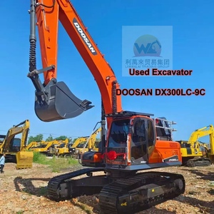 Excavadora de orugas hidráulica usada Doosan DX300LC-9C de 30 toneladas con pocas horas de uso, con cucharón de excavación y componente principal del motor para minería - Product Image 1