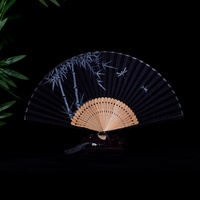Éventail pliant traditionnel chinois, motif paysage, danse classique, artisanat en bambou et tissu, éventail pliant pour étudiant, pour mariage/diplôme