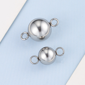 Conector de Acero Inoxidable con Doble Anillo y Bola, Suministro al por Mayor de Fábrica, Impermeable, <span class=keywords><strong>para</strong></span> Decorar <span class=keywords><strong>Pulseras</strong></span> y Joyería DIY - Product Image 1
